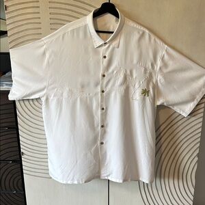 Tommy Bahama Crisp White Button-Up Shirt
